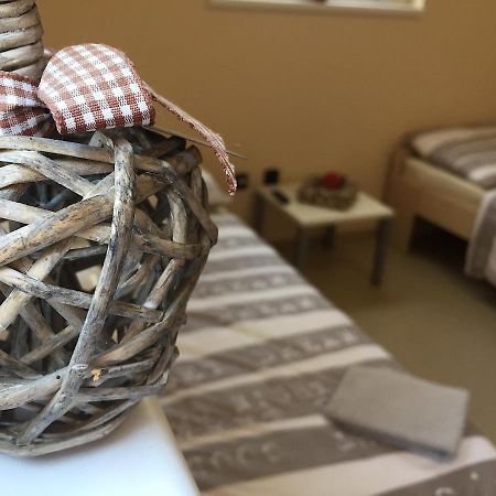Timeout Minihostel Όλομουτς Εξωτερικό φωτογραφία