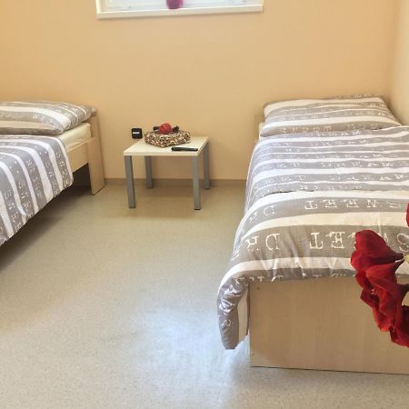 Timeout Minihostel Όλομουτς Εξωτερικό φωτογραφία