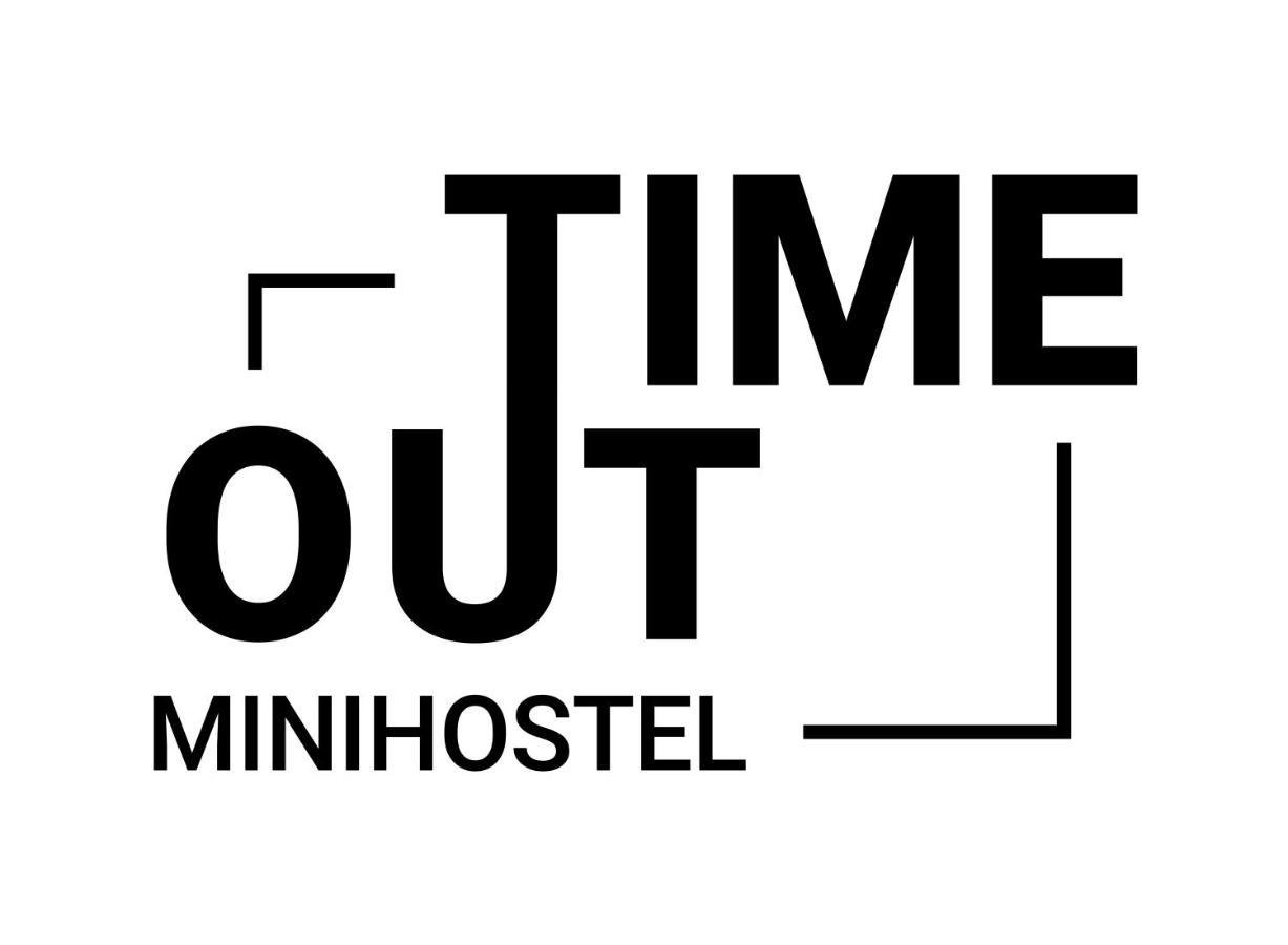 Timeout Minihostel Όλομουτς Εξωτερικό φωτογραφία