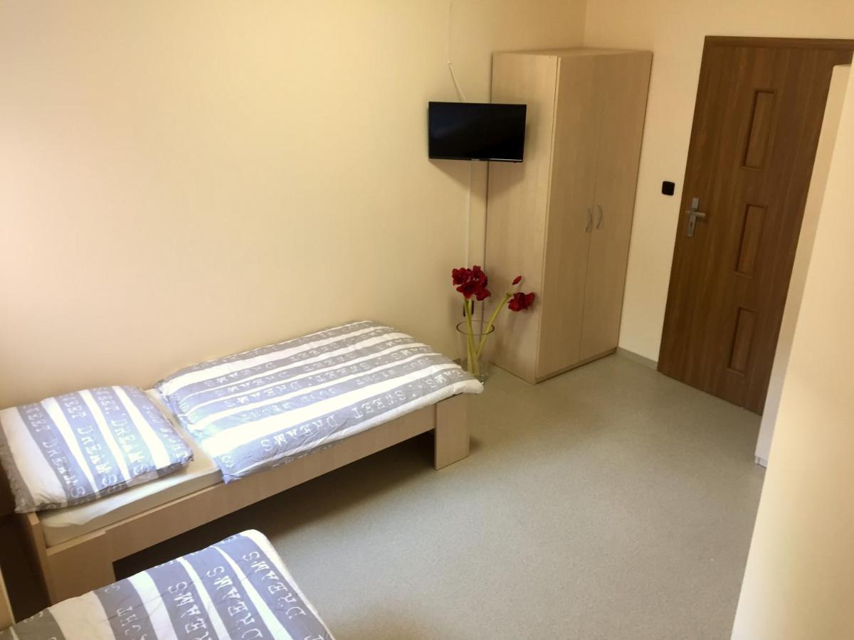 Timeout Minihostel Όλομουτς Εξωτερικό φωτογραφία